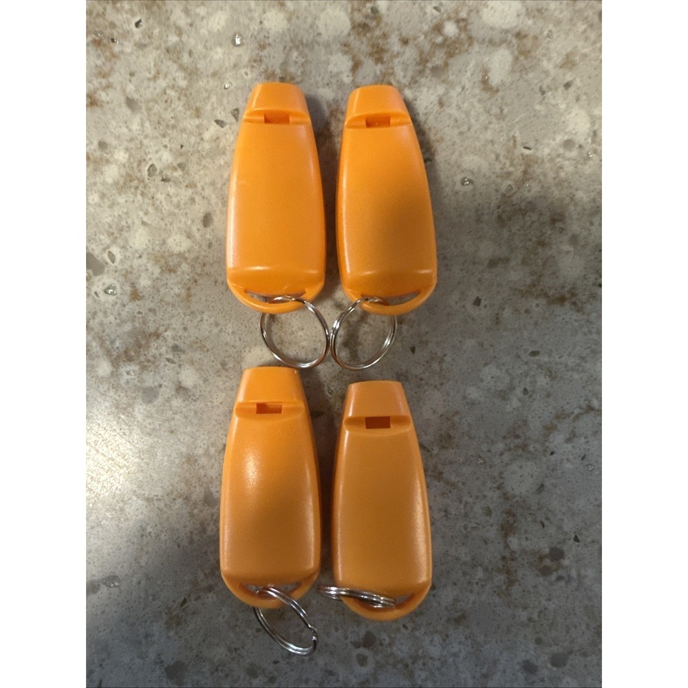 Dog Training Whistle Pet Clicker 4 Pack - Picture 2 of 2